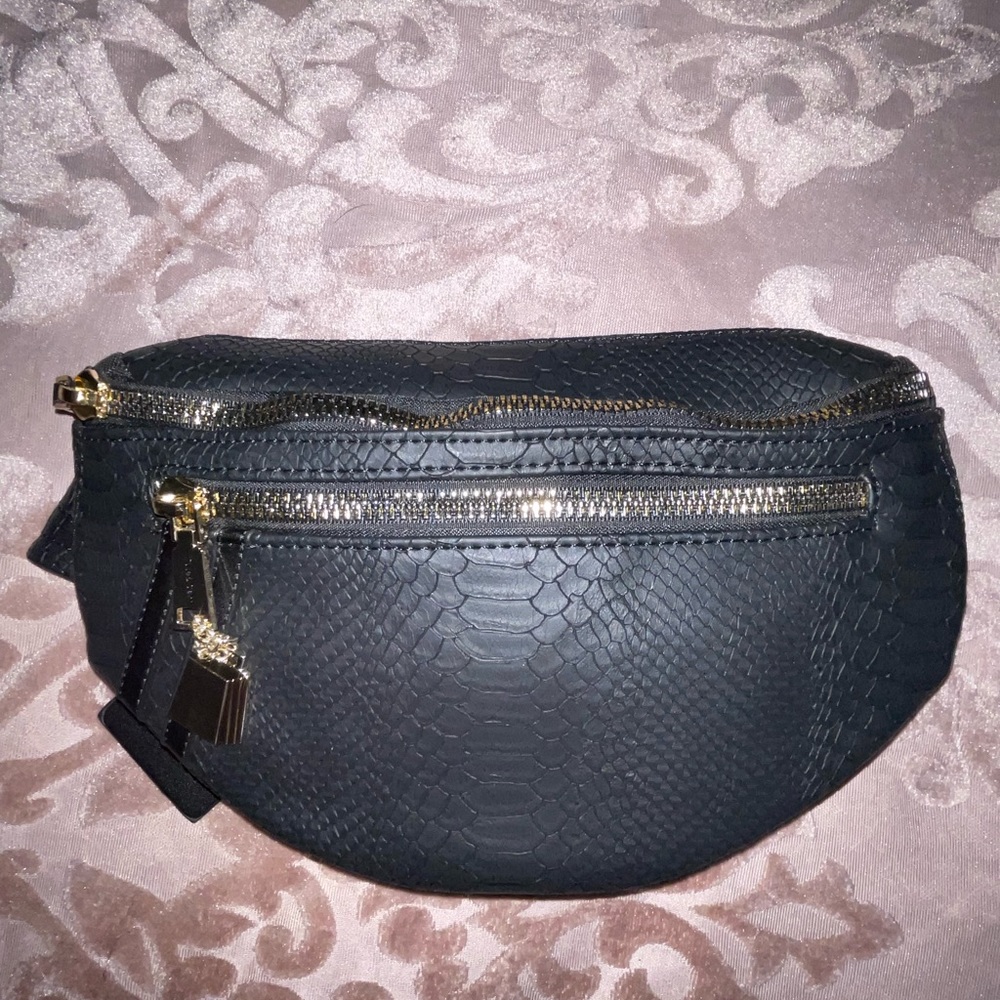 Fanny Pack